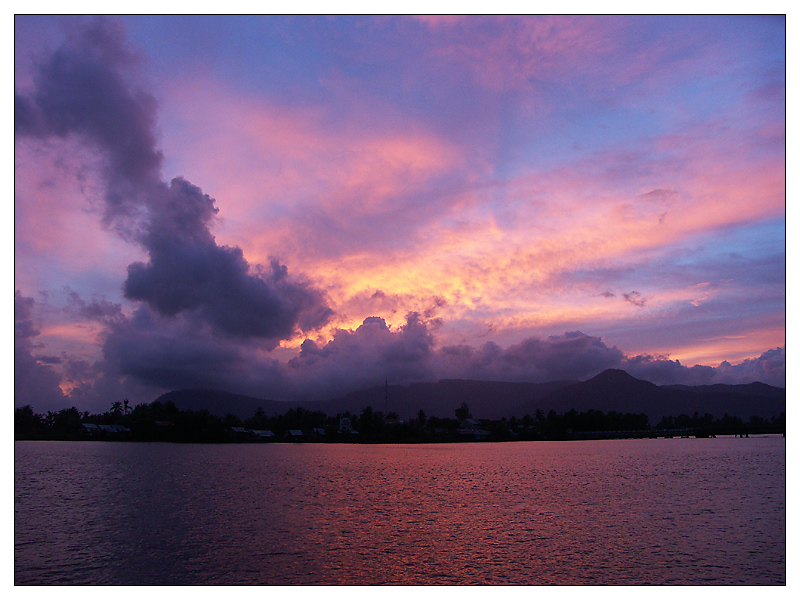 Der Himmel brennt - Kampot, Kambodscha