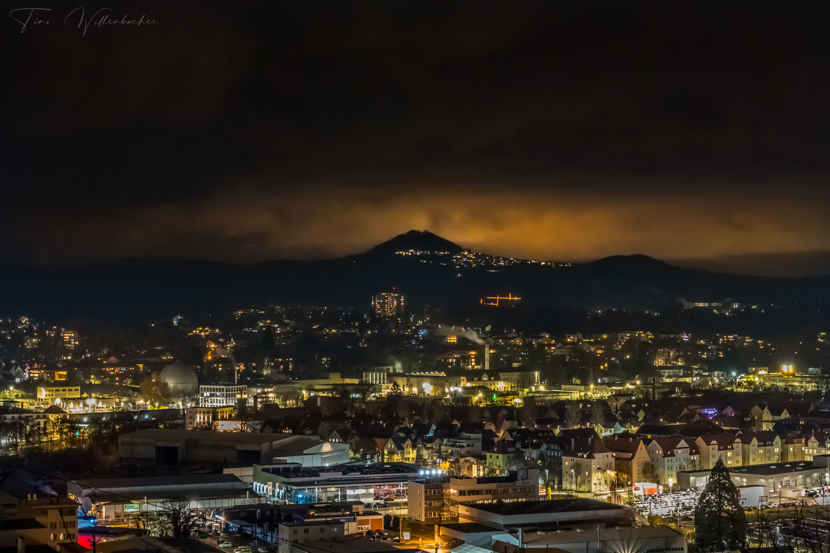 Der Himmel brennt über dem Hohenstaufen