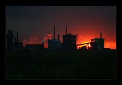 Der Himmel brennt über Duisburg II