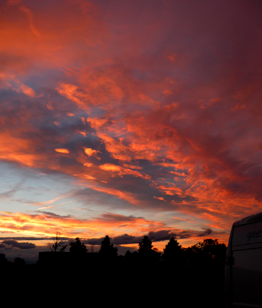 Der Himmel glüht ...