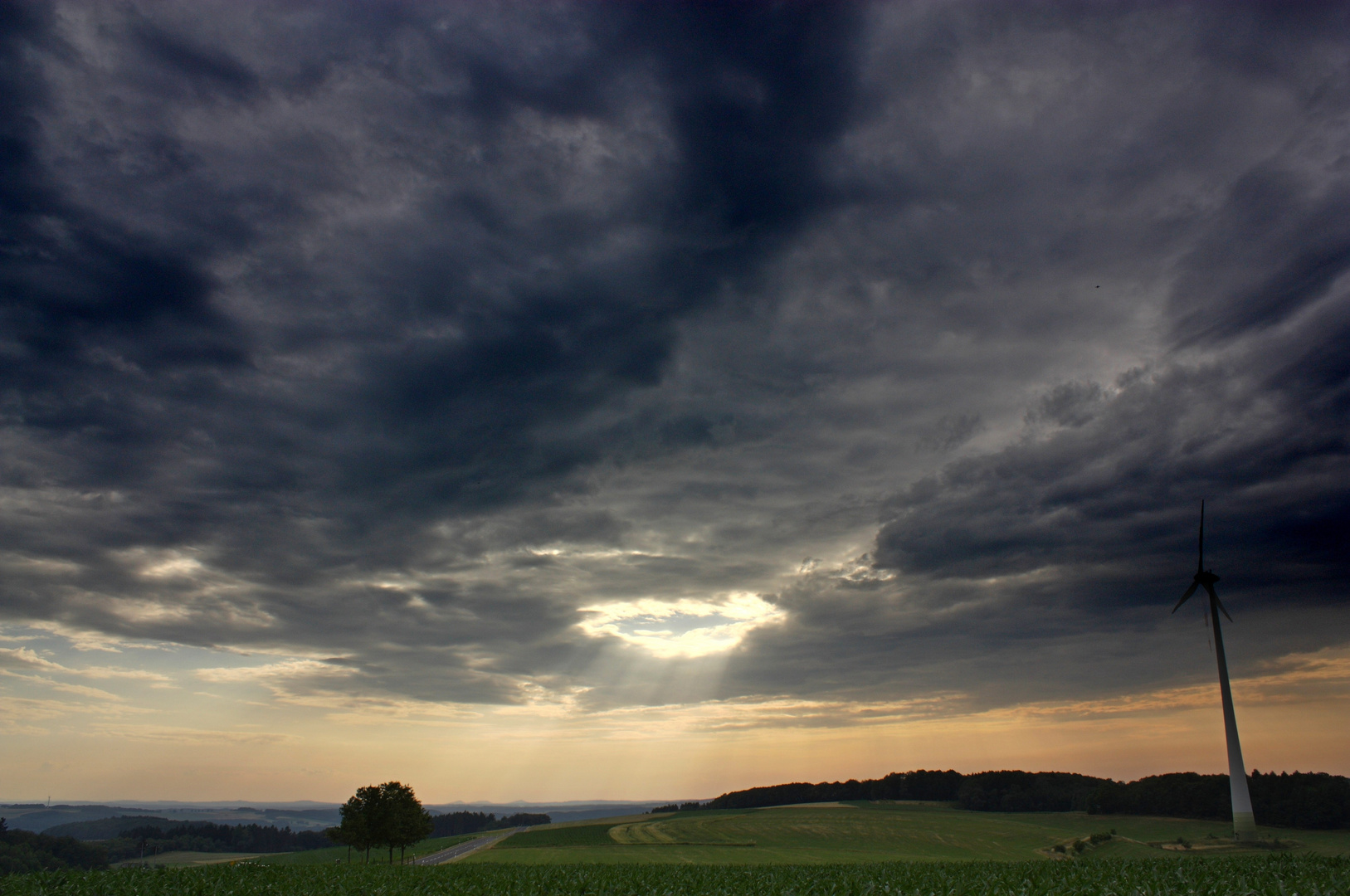 Der Himmel reißt auf