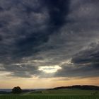 Der Himmel reißt auf