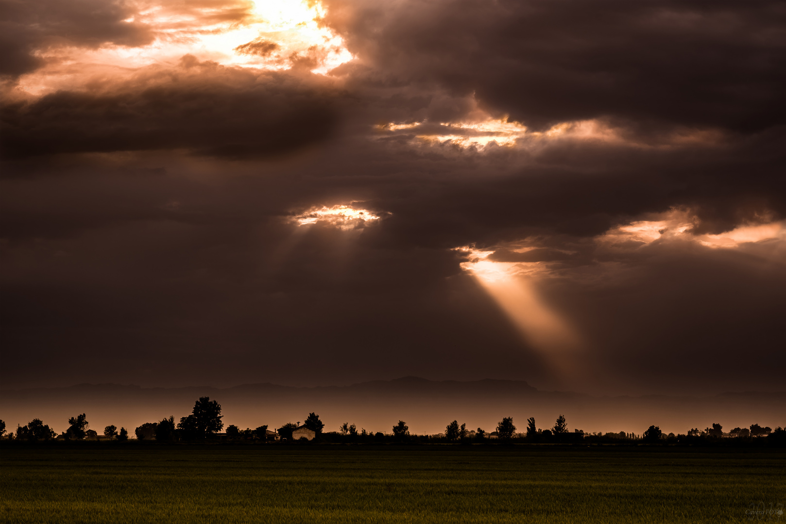 Der Himmel reisst auf