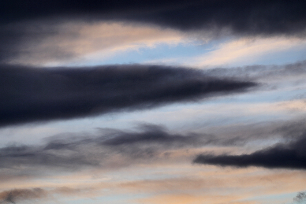 der Himmel trägt Trauer (David Bowie starb am Vortag)