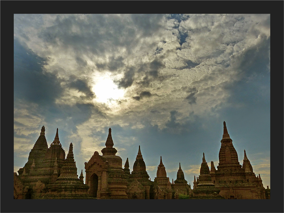 Der Himmel über Bagan