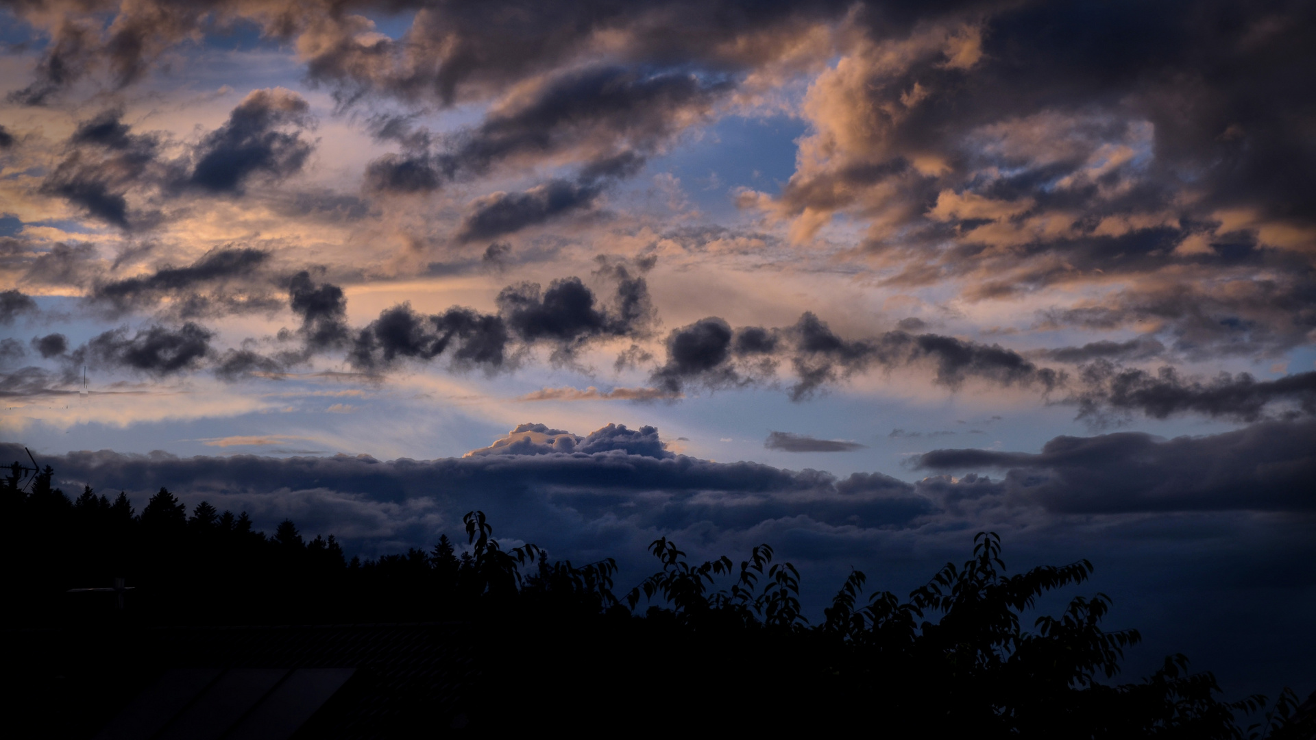 Der Himmel über Büchlberg