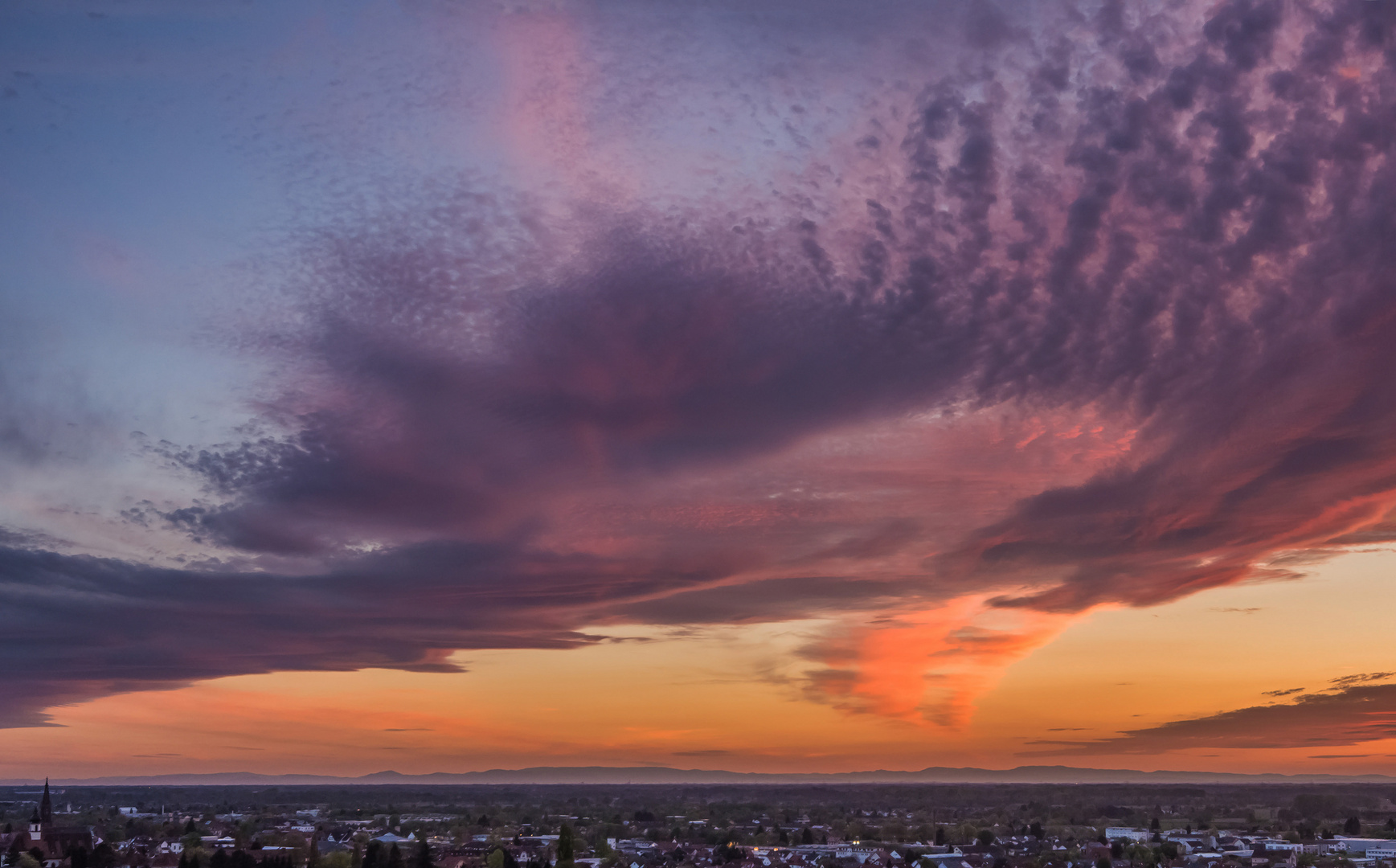 Der Himmel über Bühl...