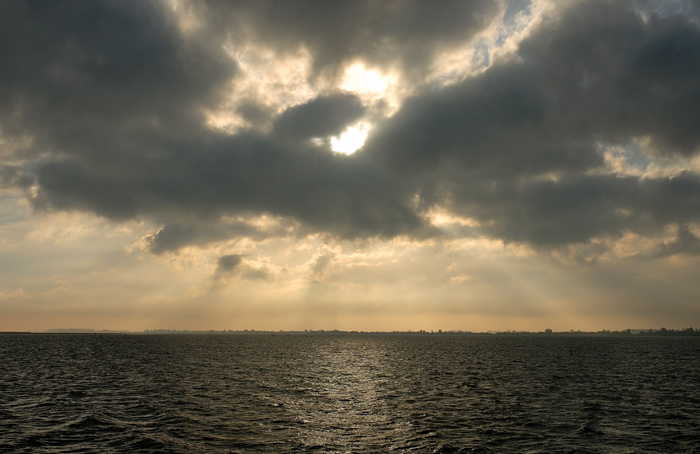 Der Himmel über dem Bodden