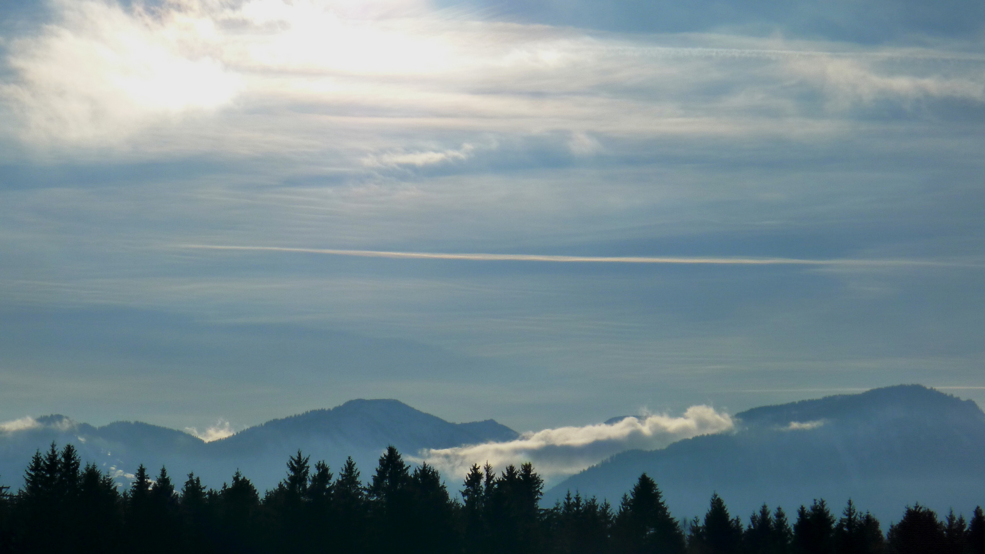 Der Himmel über den Immenstädter Hausbergen