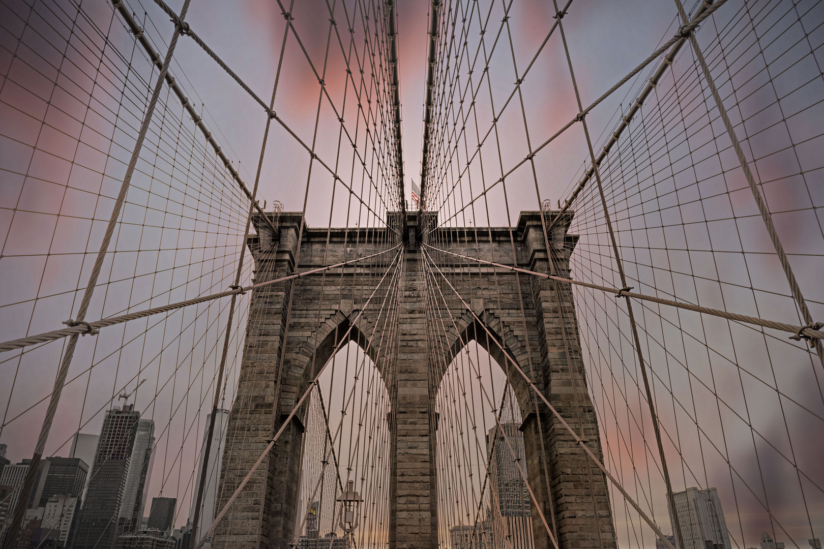 Der Himmel über der Brooklyn Bridge