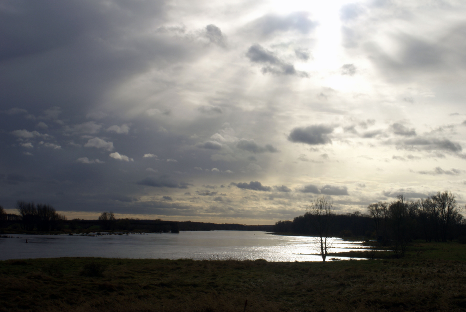 Der Himmel über der Oder