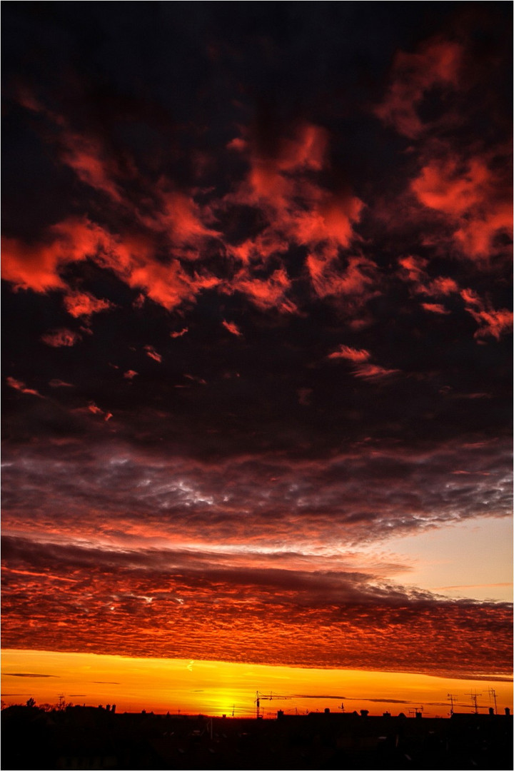 Der Himmel über...