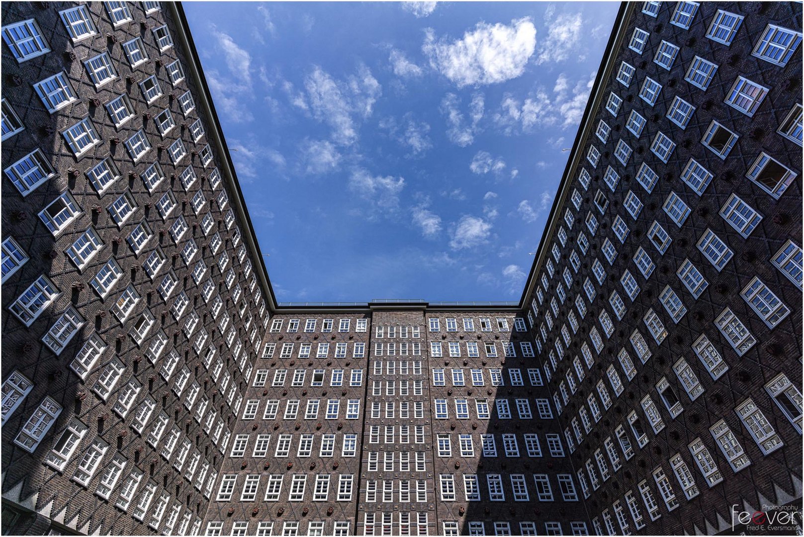 Der Himmel über Hamburg aus anderer Perspektive.