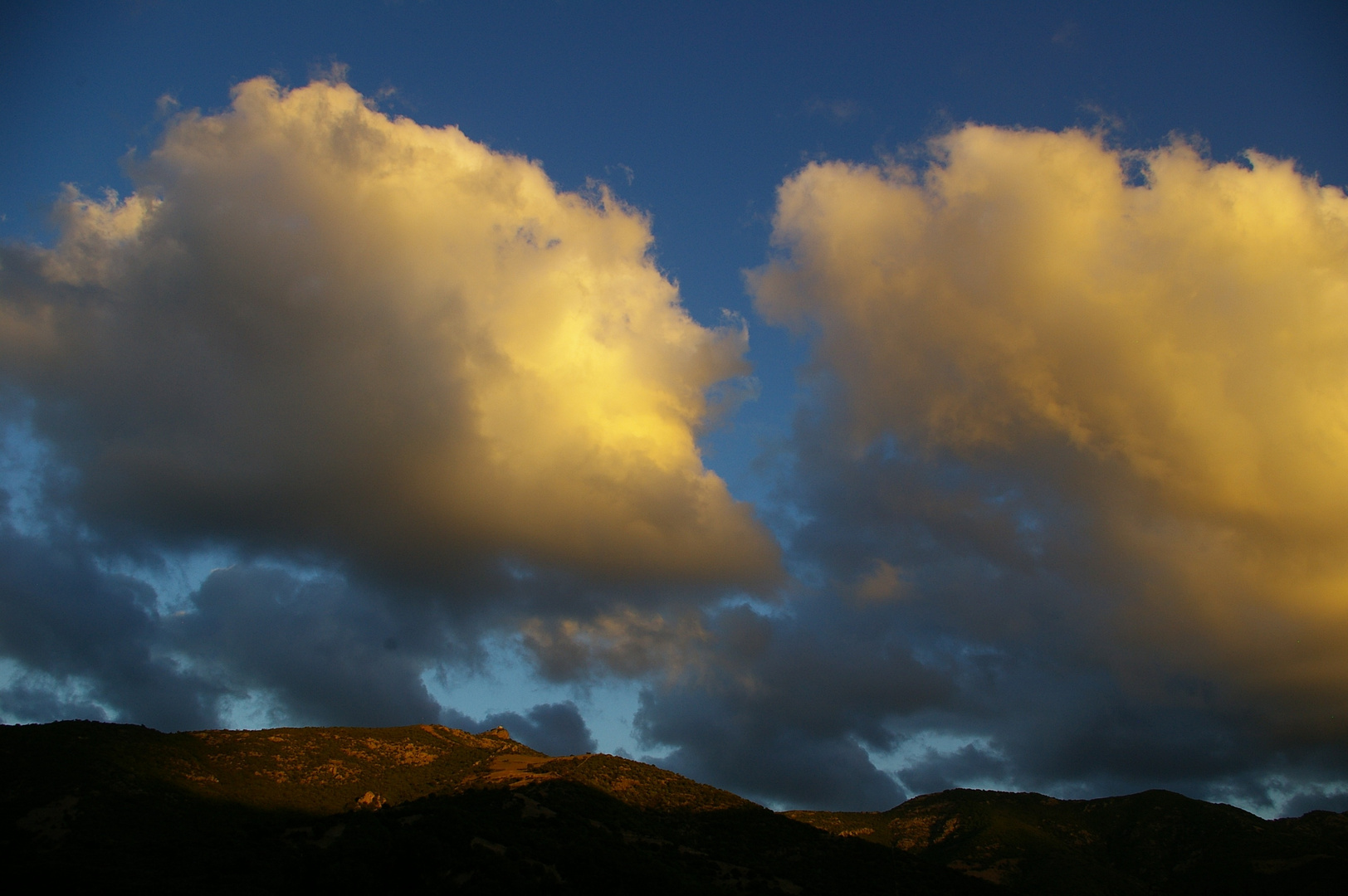 Der Himmel über Sardinien