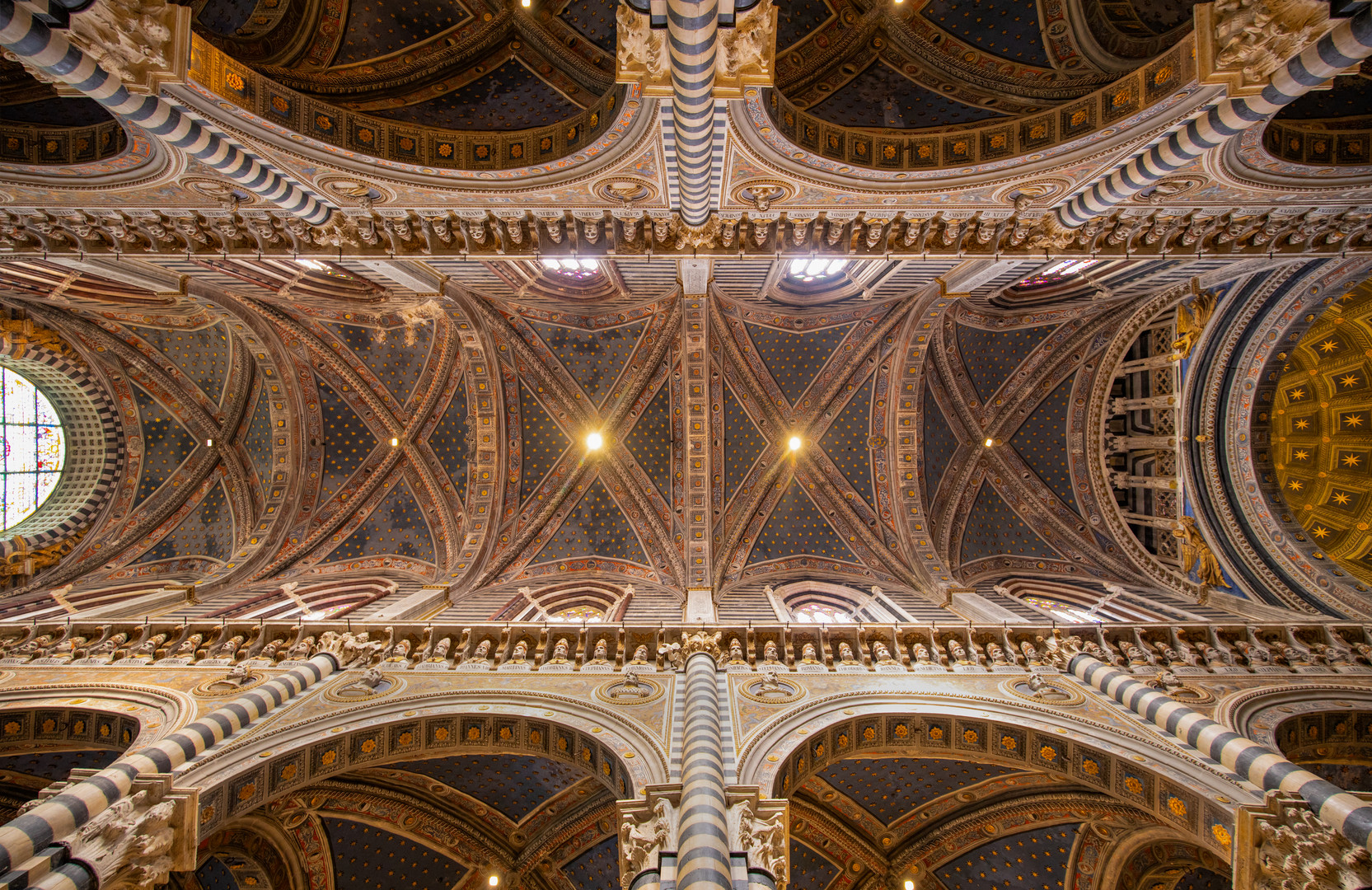 Der Himmel über Siena