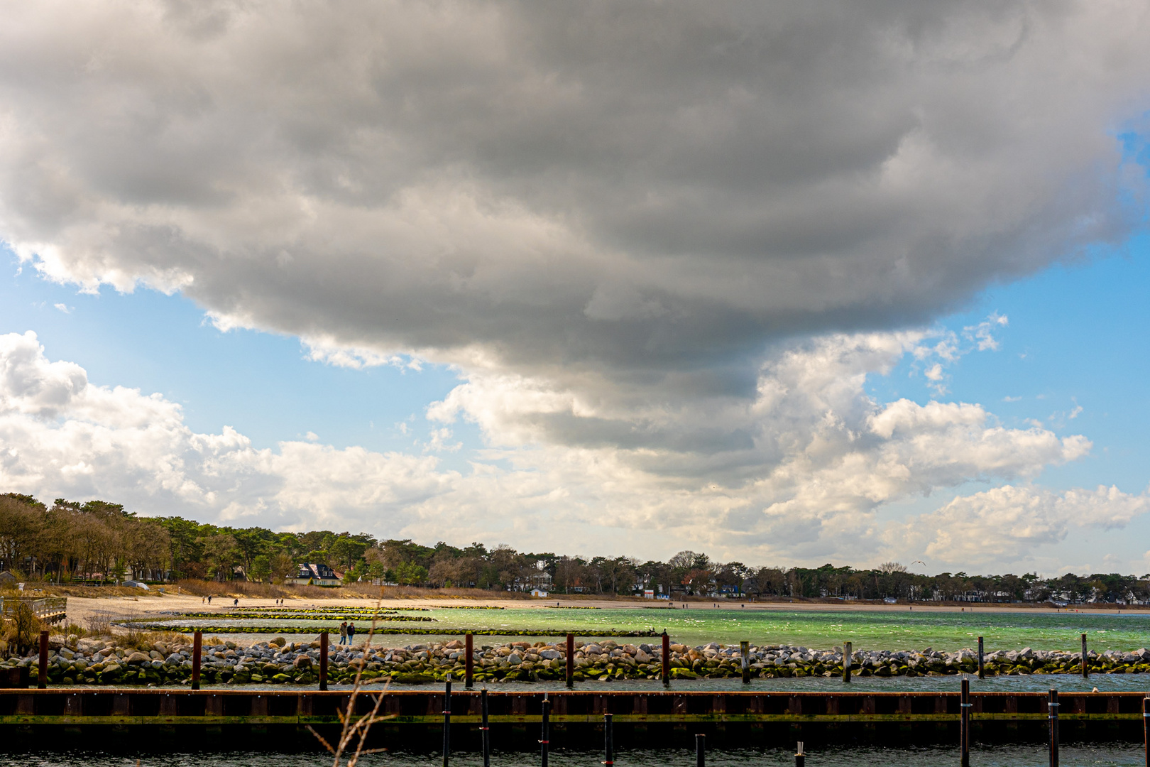 Der Himmel über Travemünde / Ostsee 1