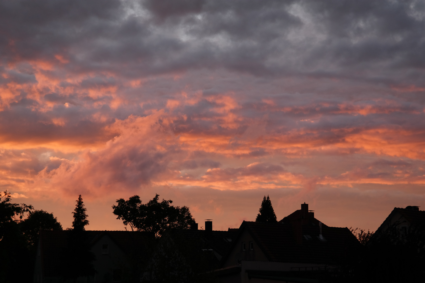 Der Himmel über unserer Straße