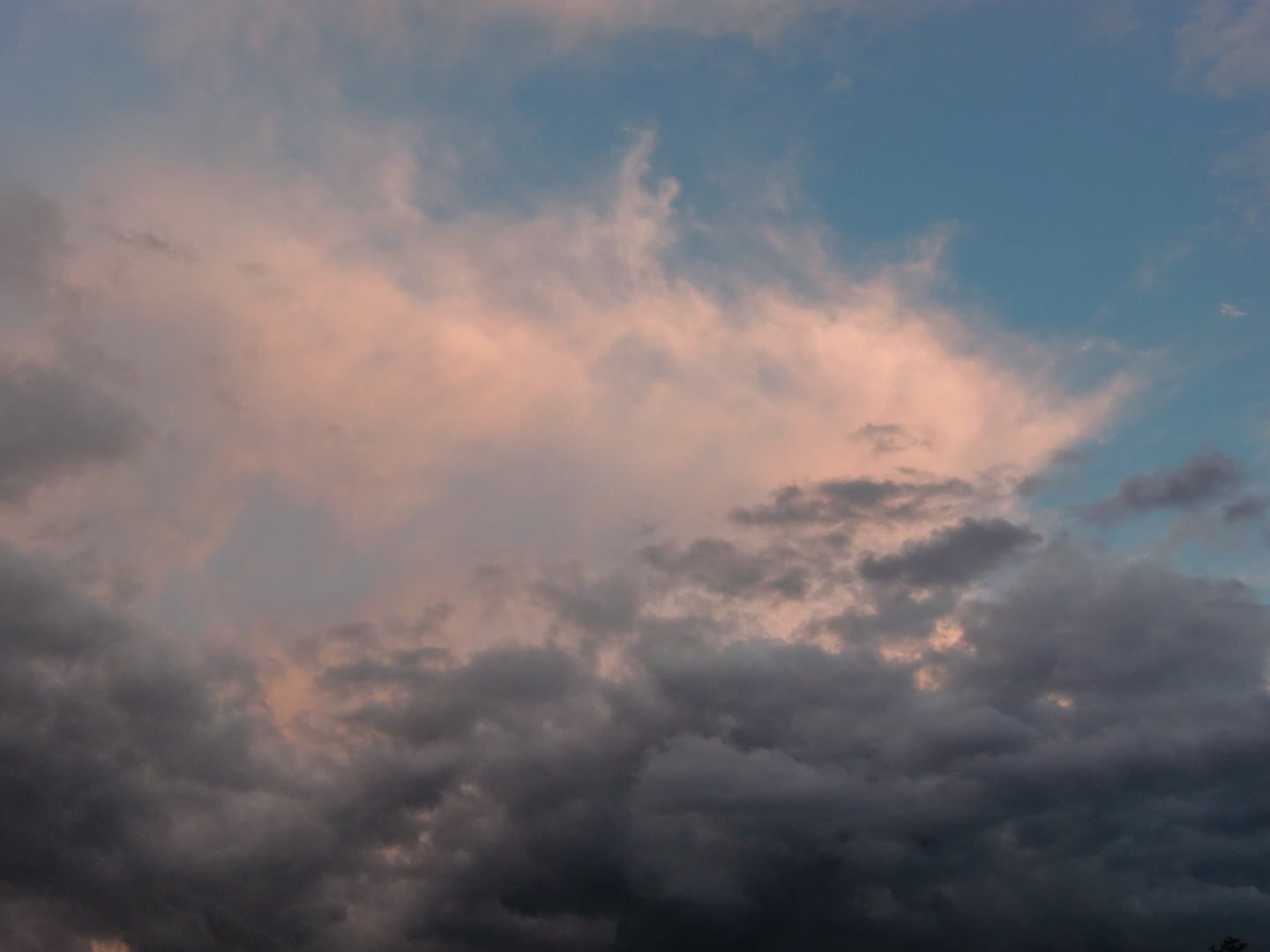 Der Himmel über Würzburg am 23.06.2013 (9)