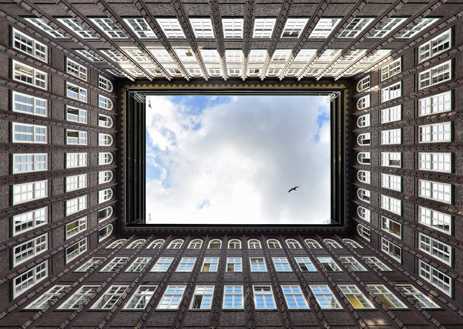 Der Himmel überm Sprinkenhof