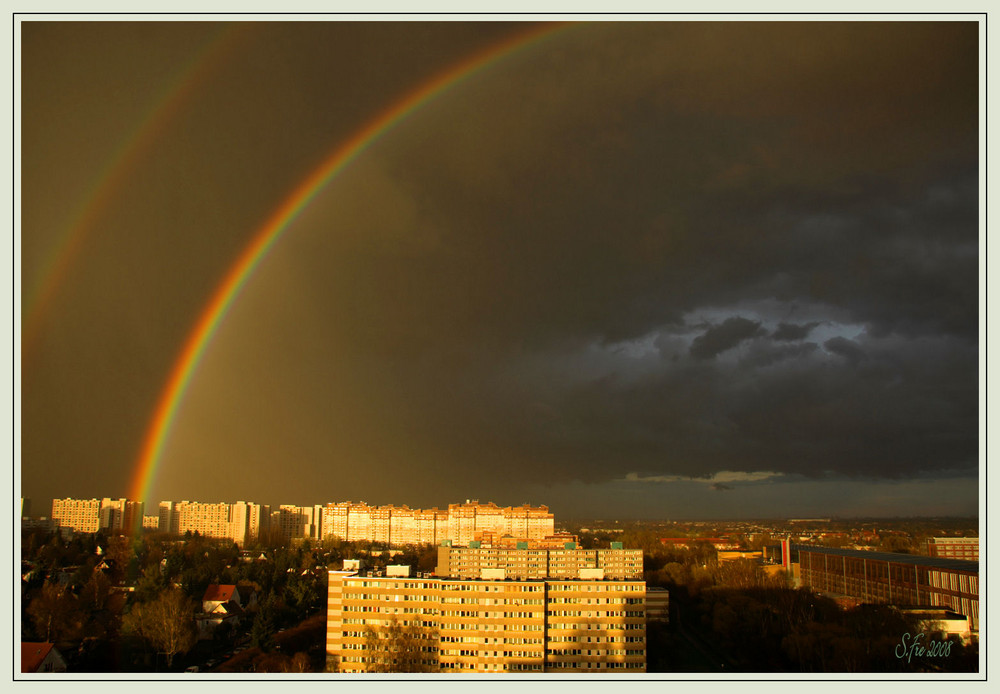 Der Himmel um 19:24 ...