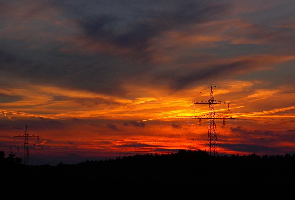 Der Himmel unter Strom