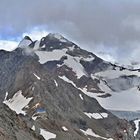 der hintere Gipfel ist das Zuckerhütl 3507 m