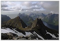 der hintere Reinefjorden