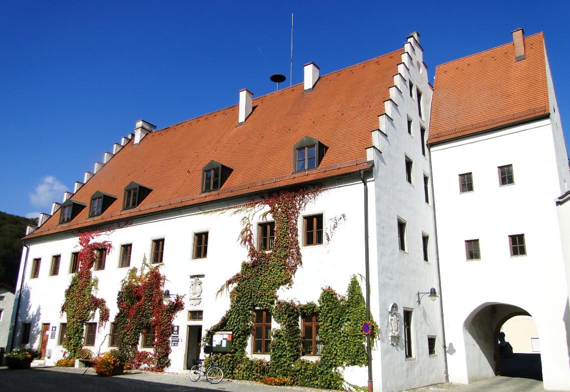 der historische Kastenhof (Rathaus) feiert 400. Geburtstag!