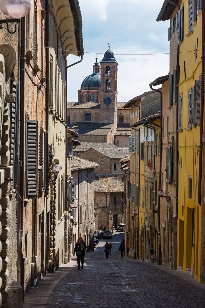 Der historische Kern von Urbino...