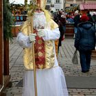 Der Hl. Nikolaus mit seinem Bischofsstab !