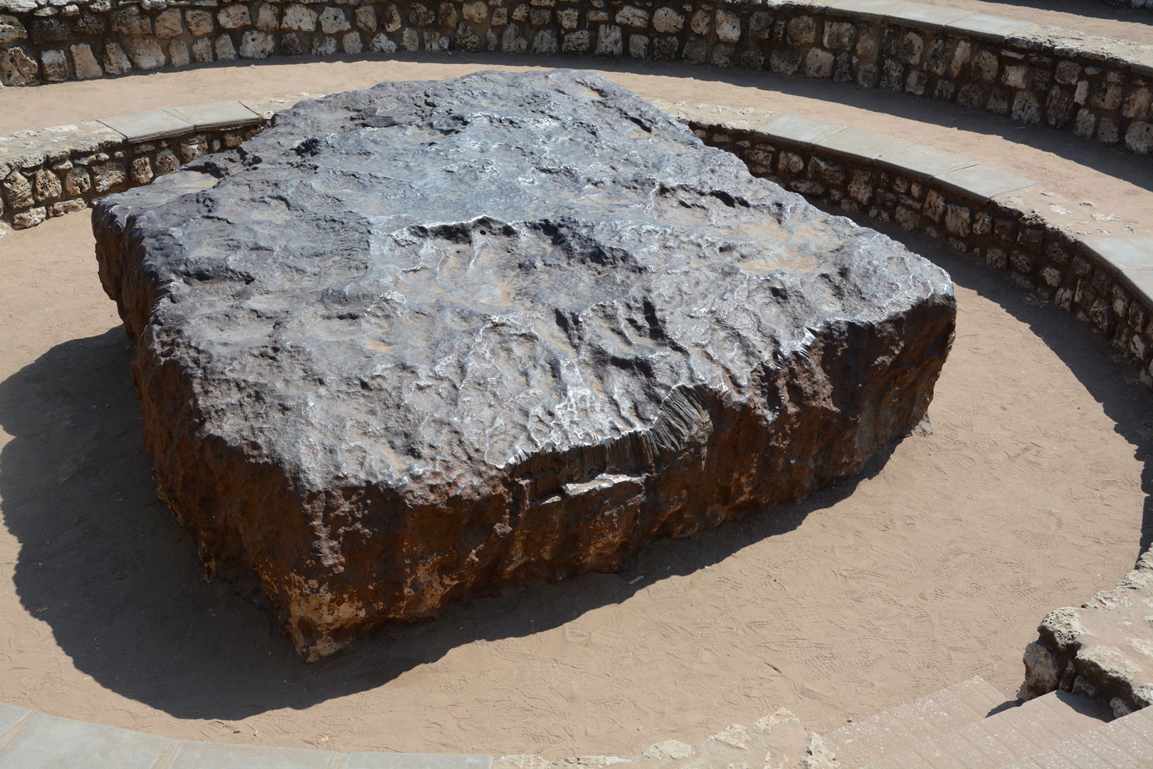 Der Hoba-Meteorit, der größte bisher auf der Erde entdeckte Meteorit