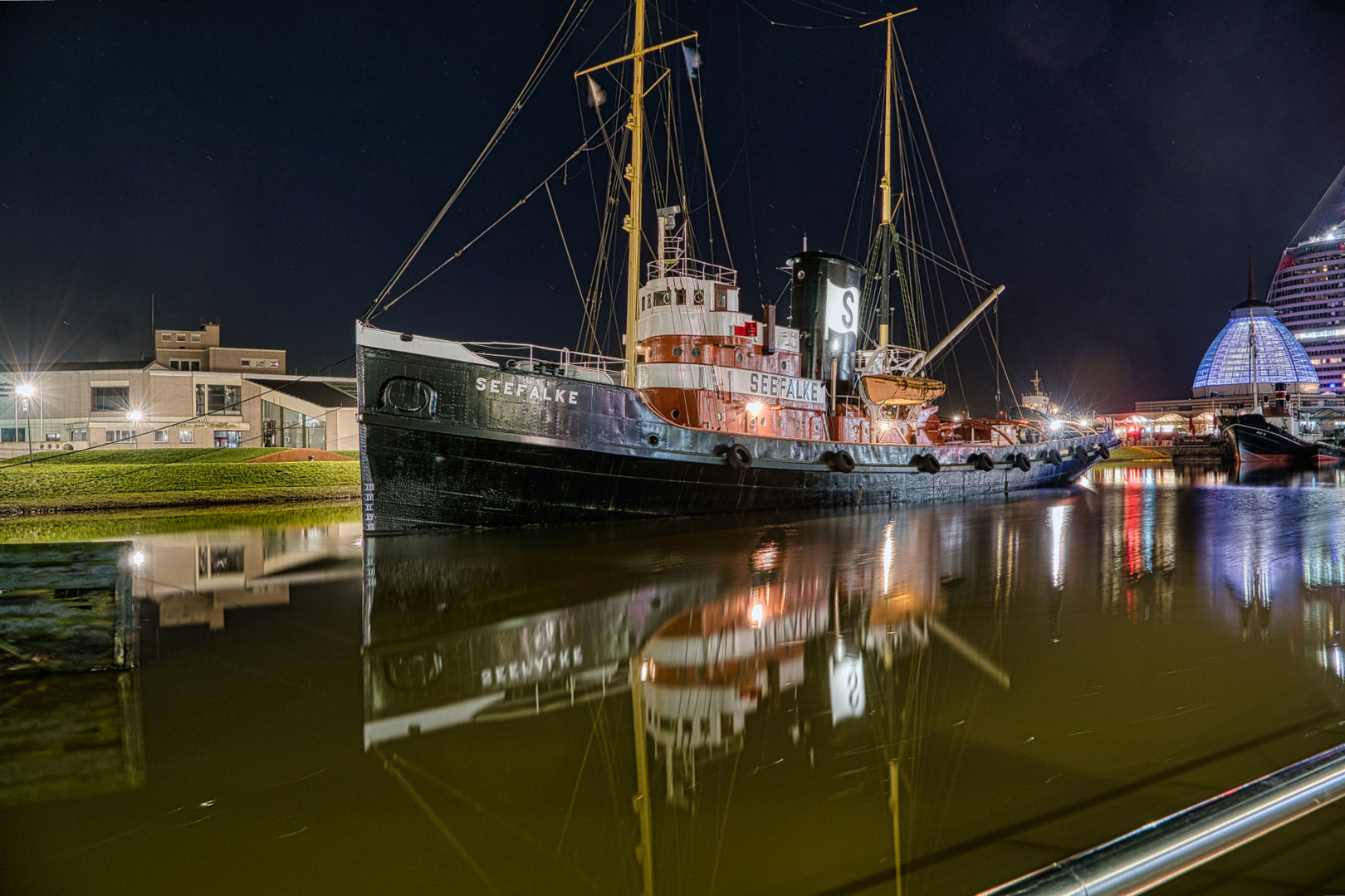 der Hochseeschlepper "Seefalke" im Museumshafen Bremerhaven