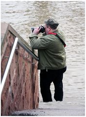 ~~~~Der Hochwasser Fotograf ~~~~~~~~