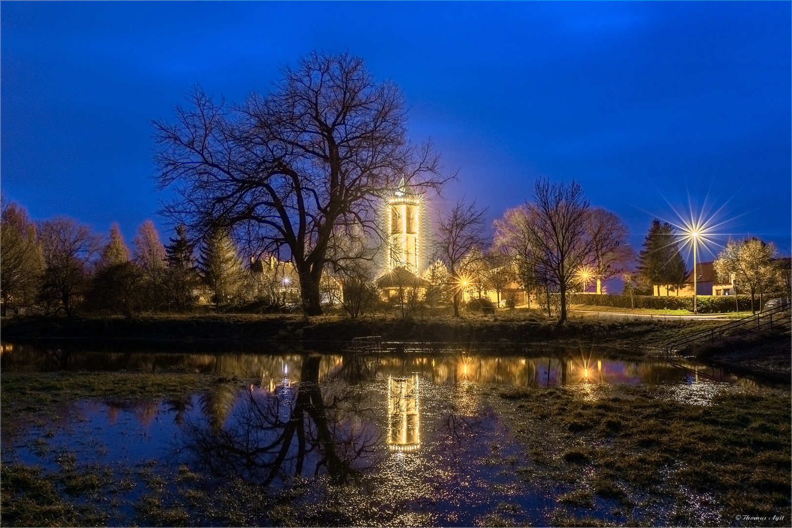 Der Hochwasserleuchtturm...