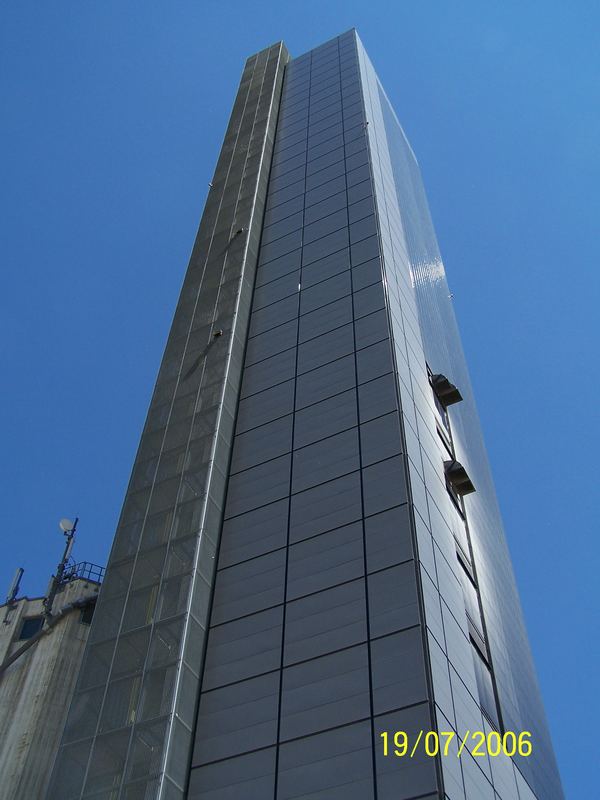 Der Höchste Siloturm der Welt in Jungingen knapp 125 Metern inklusive Antenne