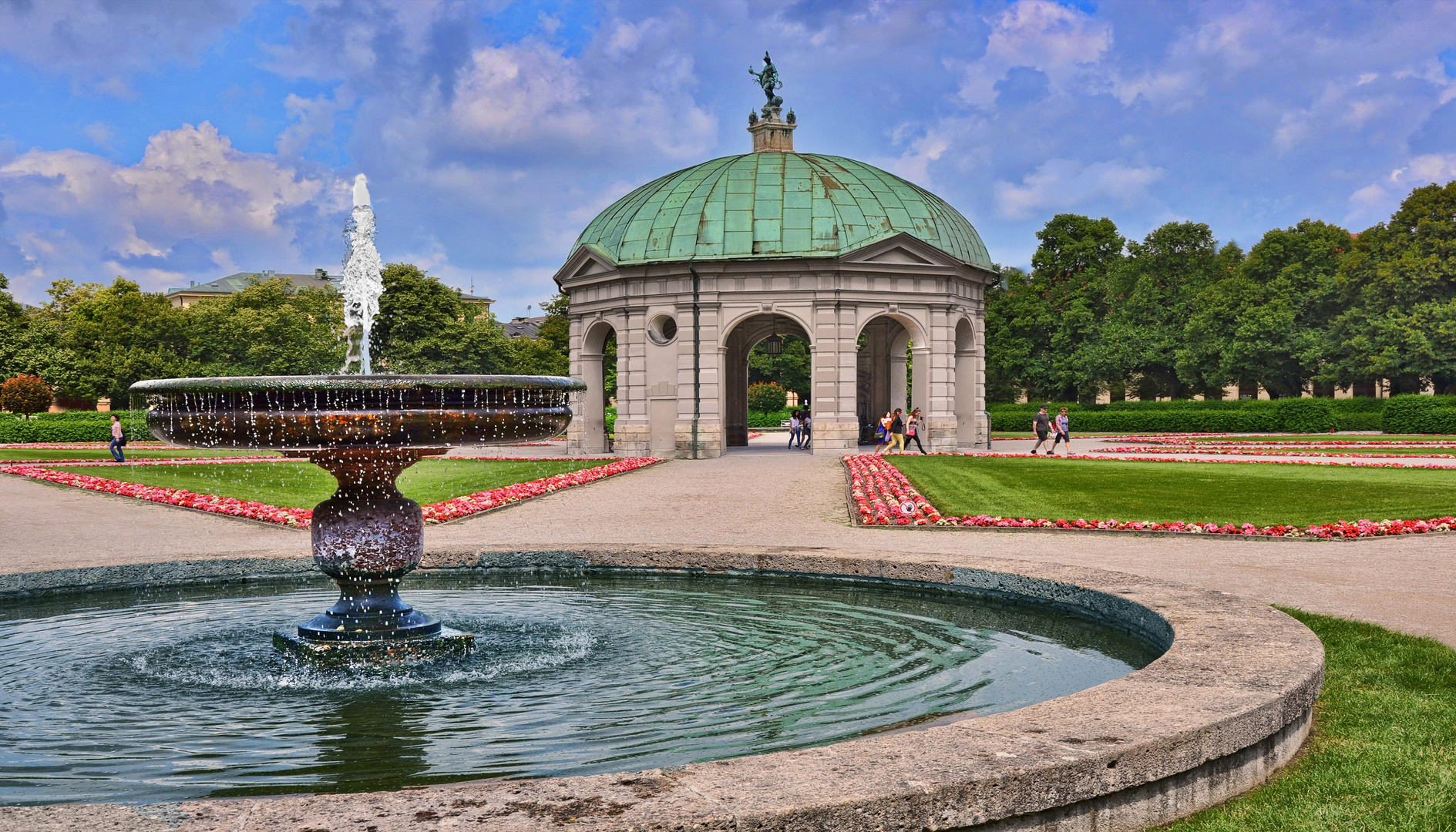 Der Hofgarten am Odeonsplatz - München -