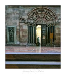 Der Hohe Dom St. Martin zu Mainz " Blick zum Nördliches Querhaus, aus meiner Sicht..."