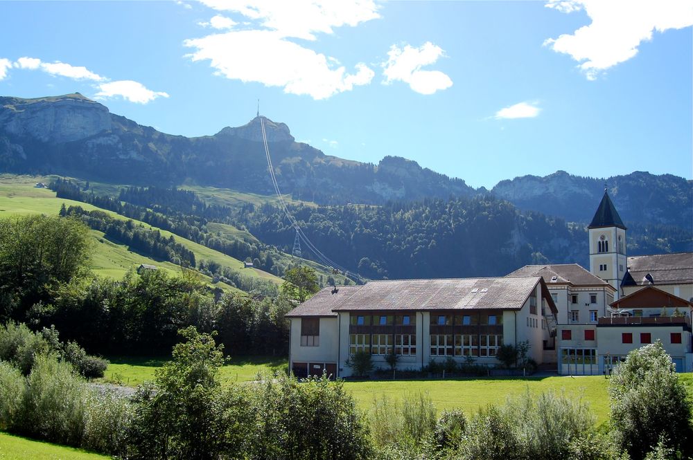 Der Hohe Kasten mit Brülisau (CH)