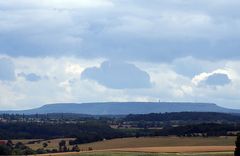 Der Hohe Schneeberg in Böhmen vom Garten aus aufgenommen