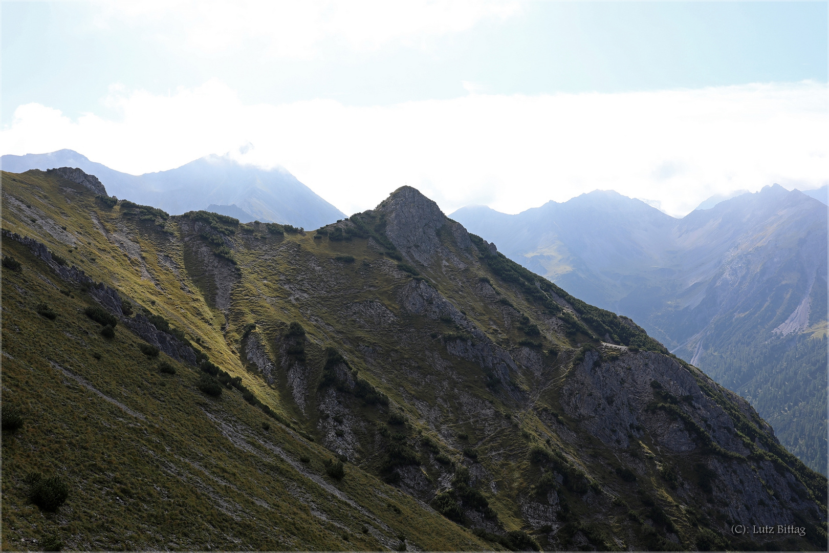 Der Hohe Schrofen im Gegenlicht