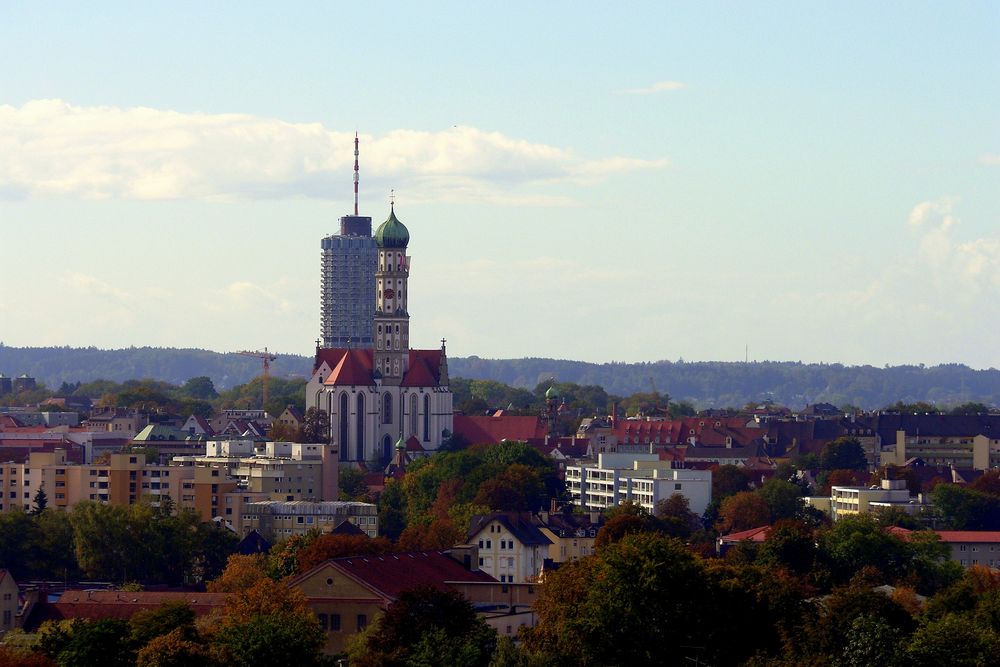 ...der Hotelturm