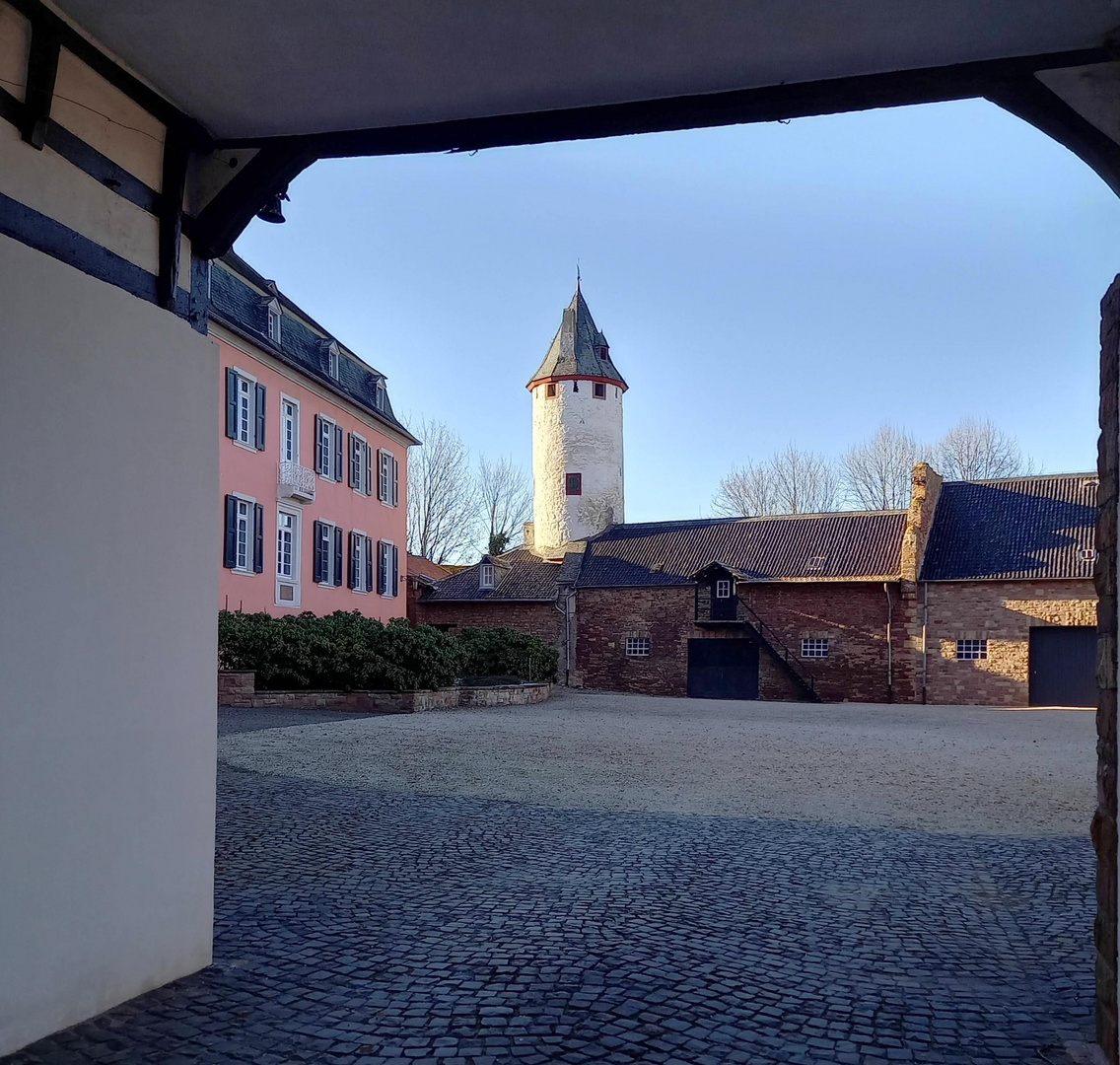 der Innenhof