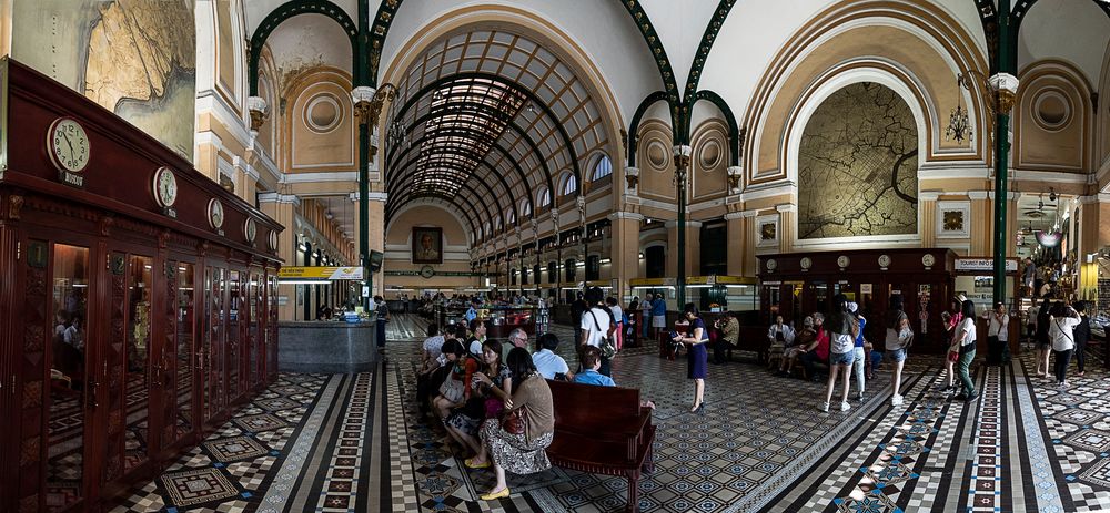 der Innenraum der Post in Saigon