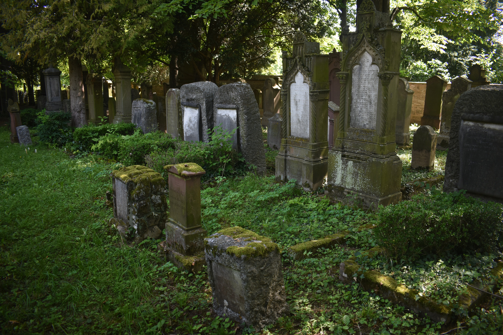 Der jüdische Friedhof in Bruchsal