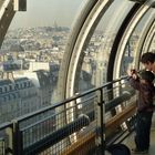 Der junge Fotograf im Centre Pompidou