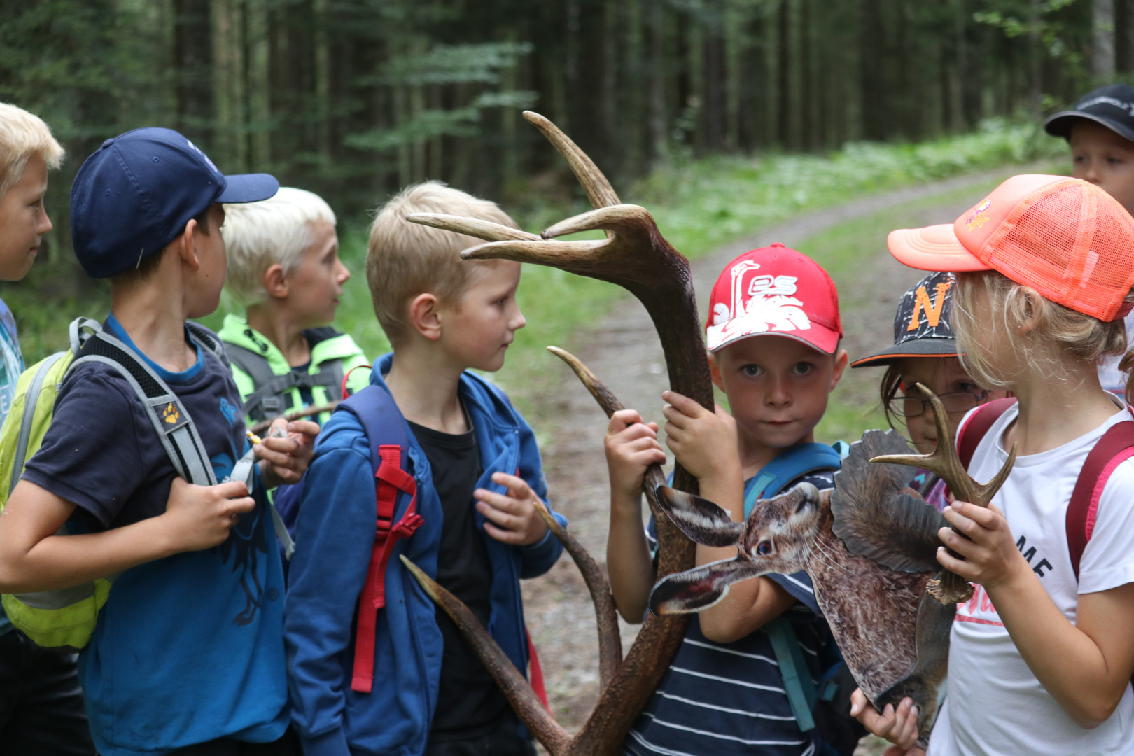 Der Junge mit der Abwurfstange