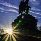 Der Kaiser in der untergehenden Sonne