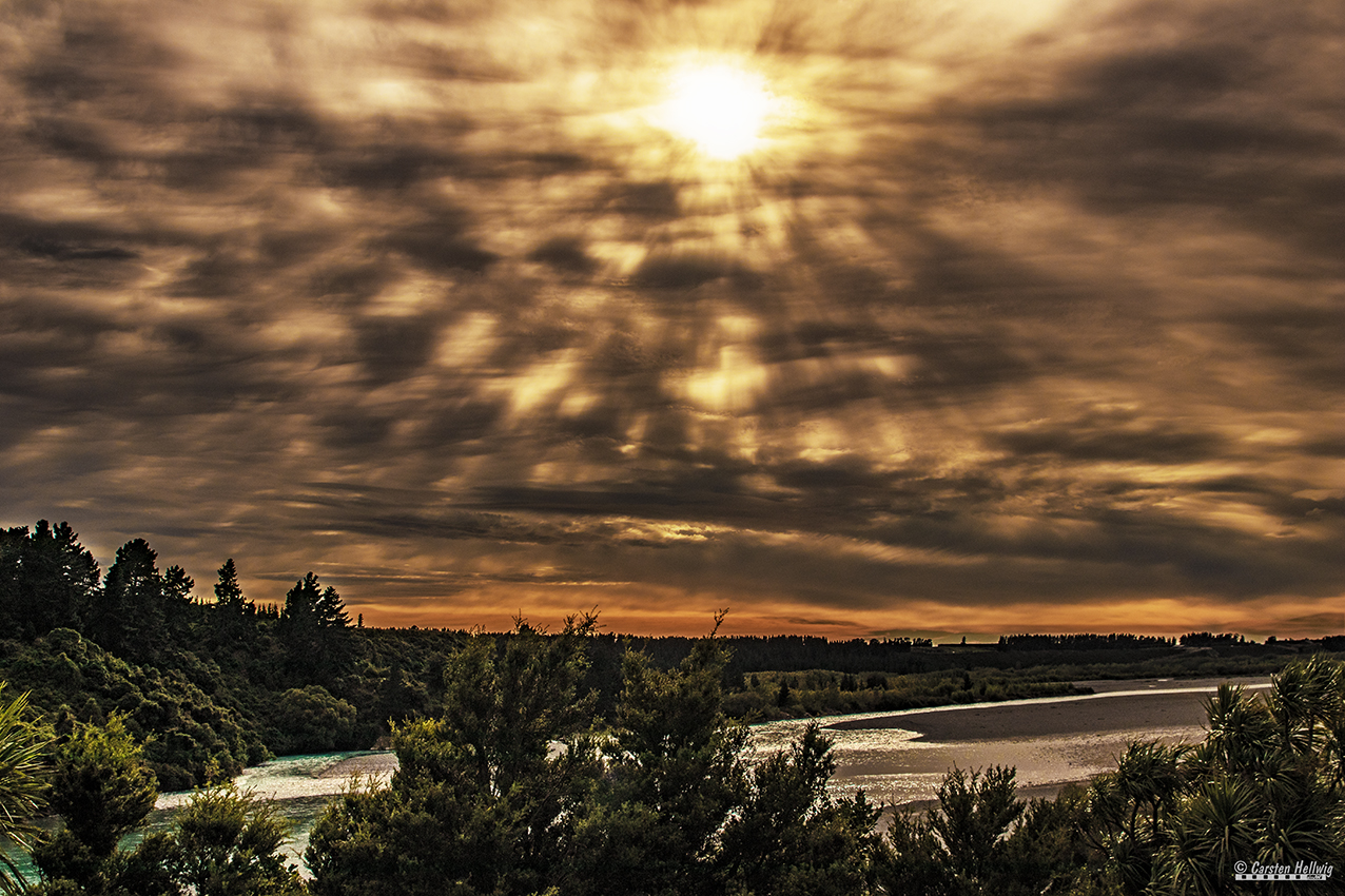 Der Kampf der Sonne mit den Wolken