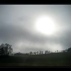 der kampf zwischen sonne und nebel