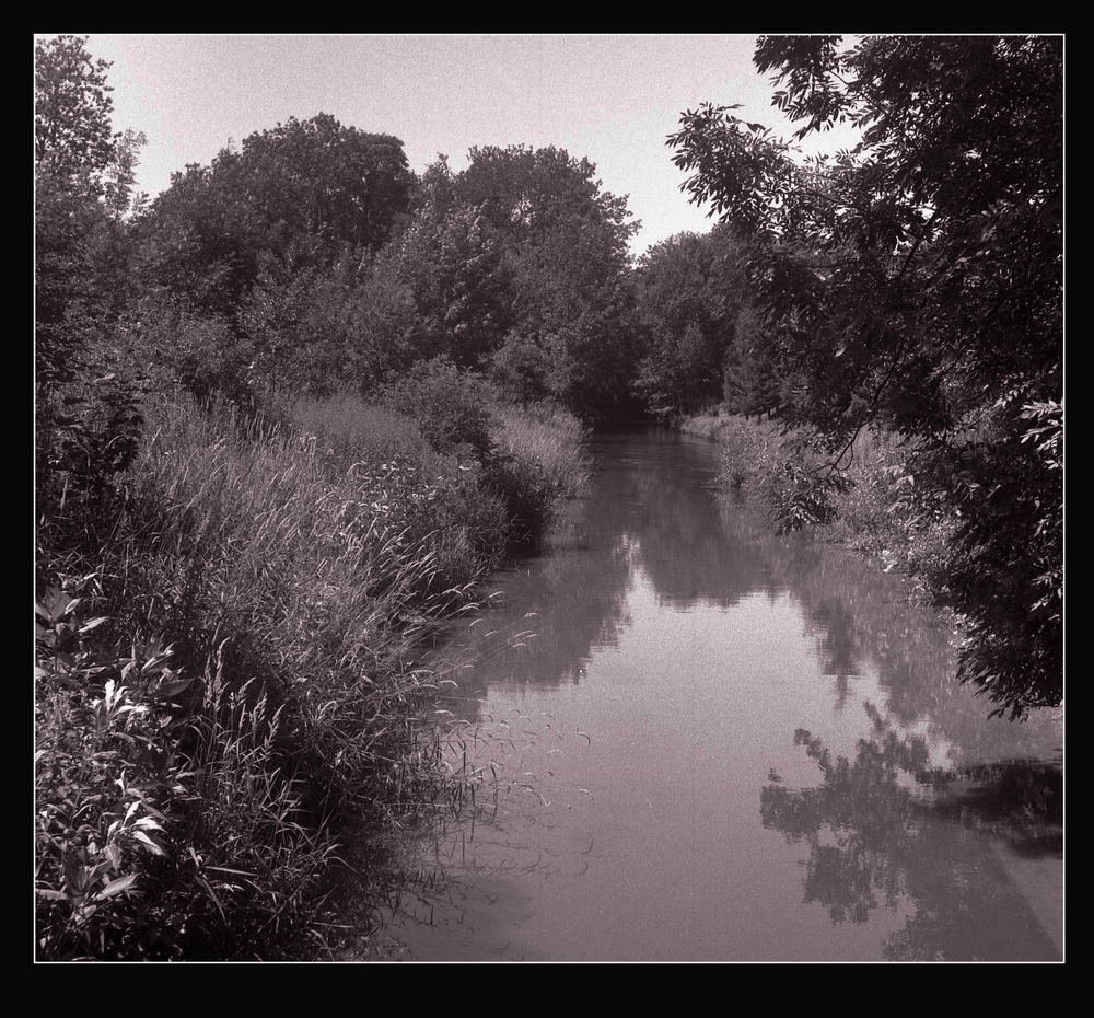 der Kanal in der Grüneta mit einer alten Rolleiflex